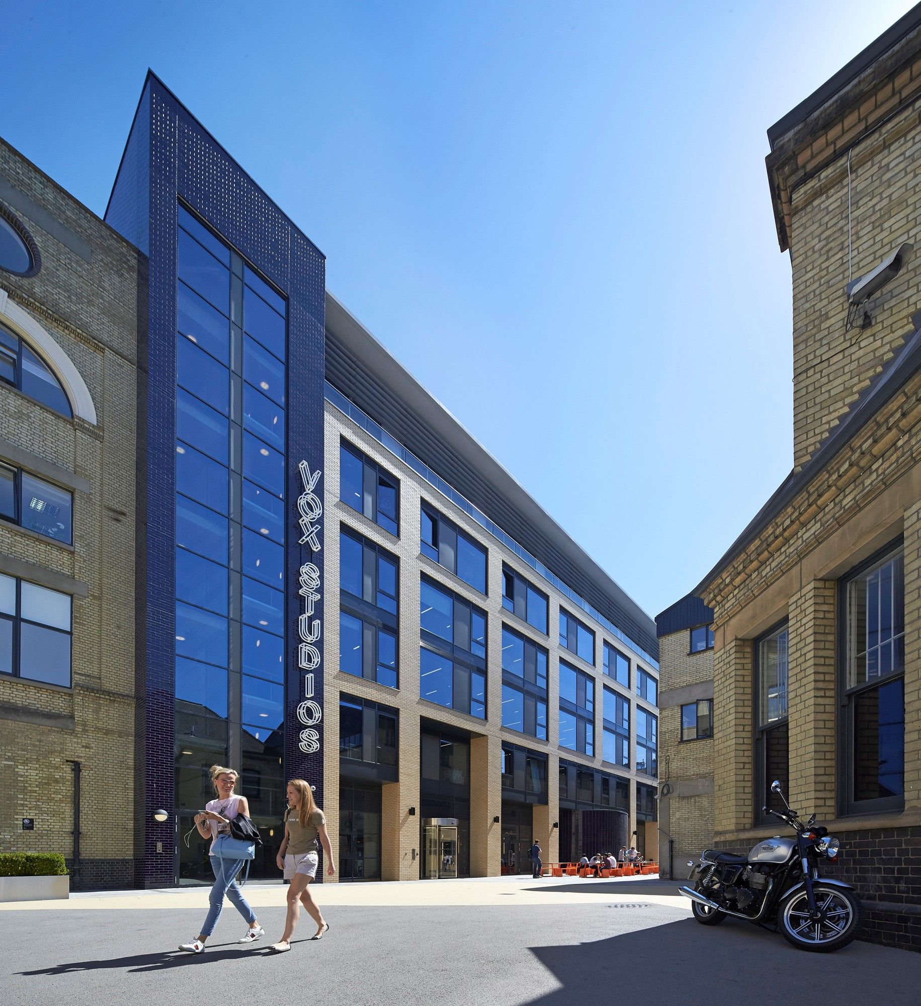 4603-Vox Studios-EXT-03-HC-160823