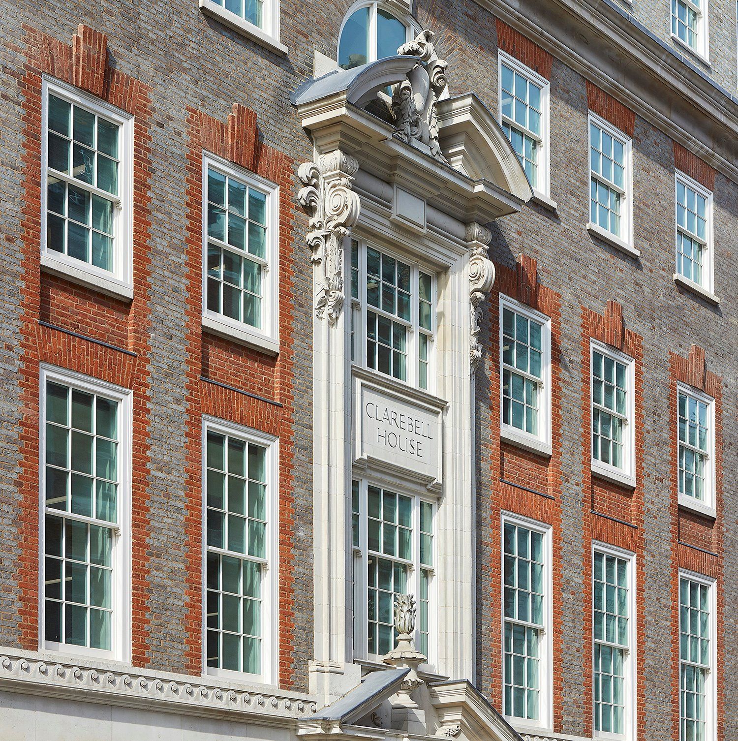 4996-Cork Street Mews-EXT-01-190514-HC